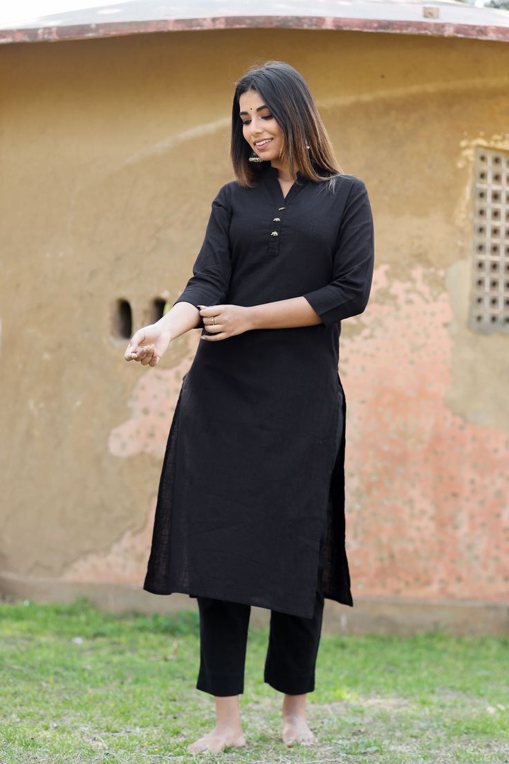 Collar Style Kurti - Black (Linen)